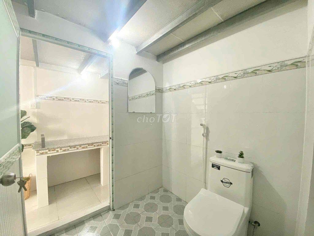 Phòng Trọ Giá Tốt Đường 182 Q9 gần ĐH UFM, PTIT - Cho ở 4-5 người,