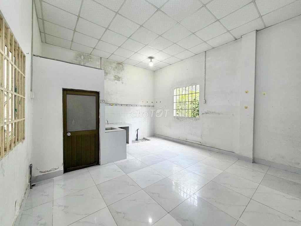 Nhà Nguyên Căn Mặt Tiền Đường 22 LĐ Sát Chung Cư 4s Giá Cực Hời