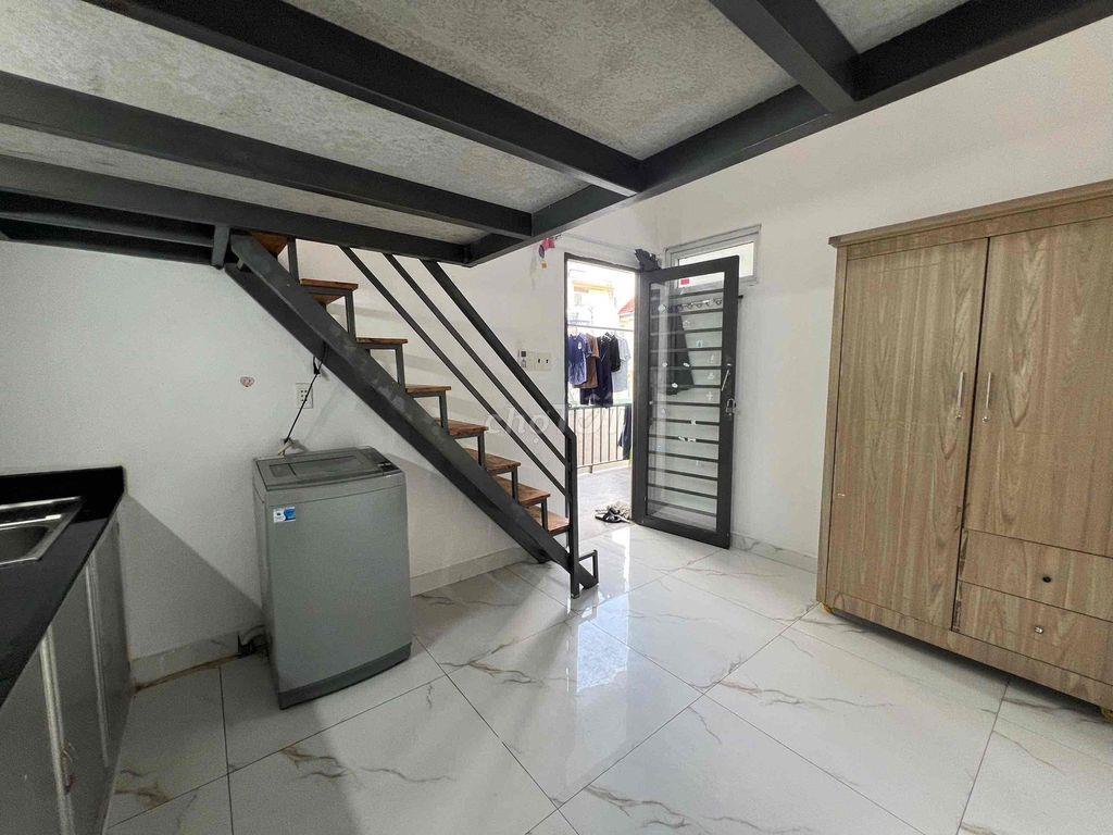 Cho Thuê Phòng Full Nội Thất Giá Rẻ Ngay Ngã Tư MK - Ngã Tư Thủ Đức