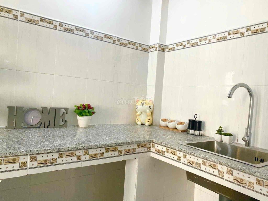 Phòng gần Ngã tư Thủ Đức sát UTE, FPT, UFM, Hutech, Khu CNC, GTVT