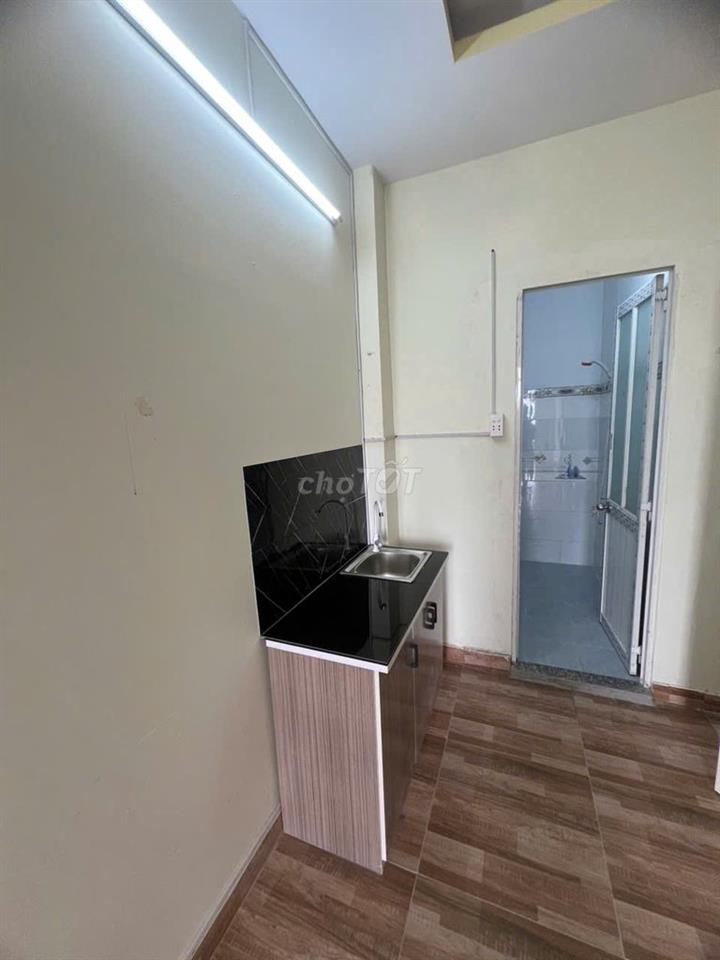 Cho thuê căn hộ 40m2 1phong ngủ GÒ cát, Phú Hữu quận 9