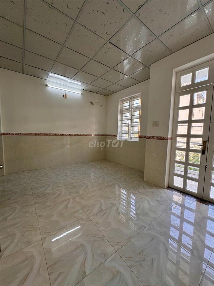 NHÀ 1 TRỆT 1 GÁC 50M2 4,5MX11,1M 2,5 TỶ SỔ HỒNG ĐƯỜNG GÒ CÁT, QUẬN 9 