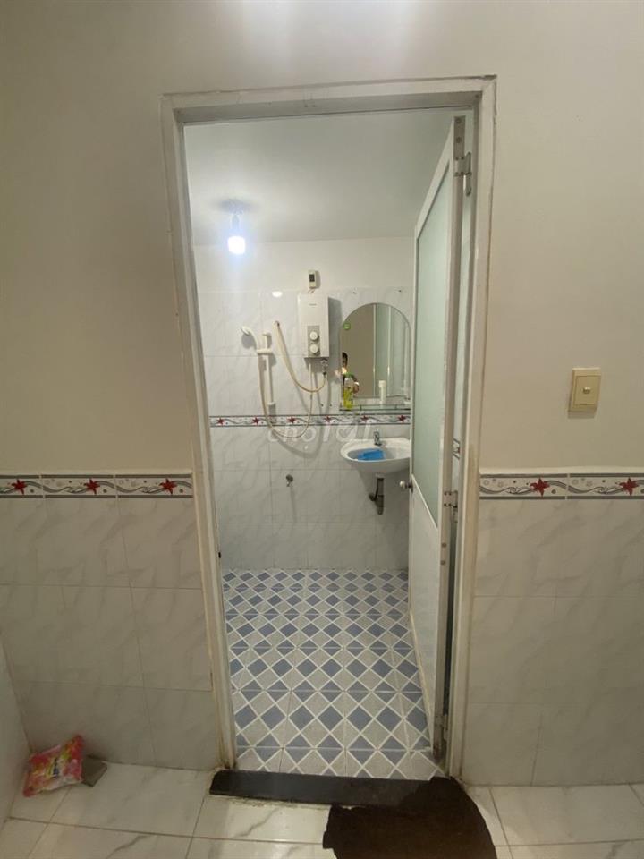 NHÀ 1 TRỆT 1 GÁC 50M2 4,5MX11,1M 2,5 TỶ SỔ HỒNG ĐƯỜNG GÒ CÁT, QUẬN 9 