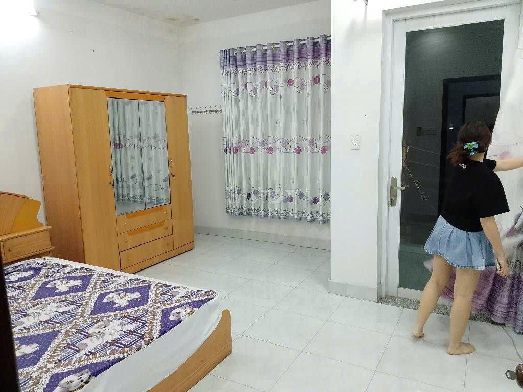 BÁN NHÀ 3 TẦNG ĐƯỜNG 970 P PHÚ HỮU QUẬN 9 6,65 TỶ/81M2 Đ OTO THÔNG