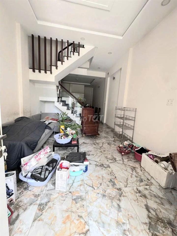BÁN NHÀ MỚI ĐẸP 3 TẦNG P PHÚ HỮU GIÁP QUẬN 2-5,1 TỶ -SỔ HỒNG