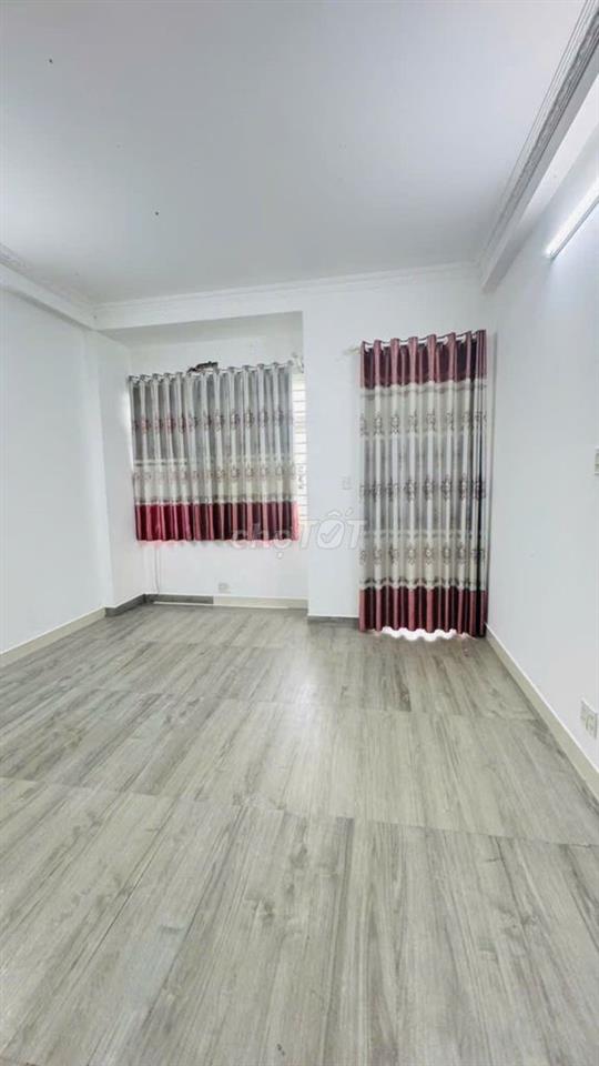 CHÍNH CHỦ NHÀ 3 TẦNG 3PN GẦN VÒNG XOAY PHÚ HỮU QUẬN 9 