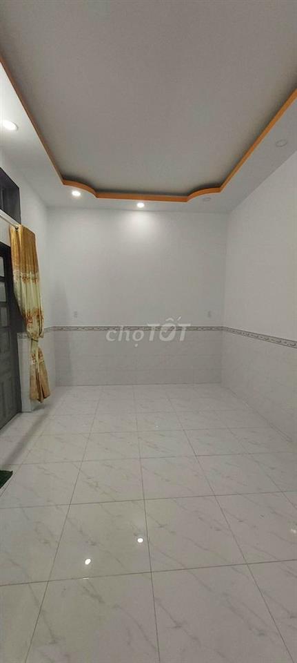 CHÍNH CHỦ - NHÀ TRƯỜNG TIỂU HỌC PHÚ HỮU QUẬN 9 3PN SÂN ĐẬU OTO 8TR