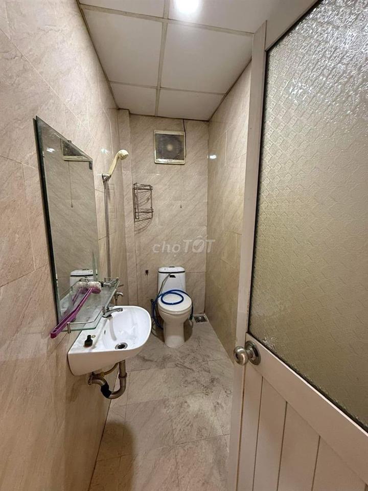 CHÍNH CHỦ NHÀ GẦN UỶ BAN THẠNH MỸ LỢI QUẬN 2 100M2 1 TRỆT 1 LỬNG 9TR