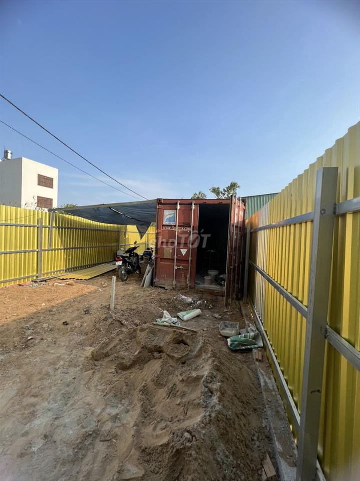 CHO THUÊ 150M2 ĐẤT + CONTAINER P PHÚ HỮU Q9 GIÁ 4TR