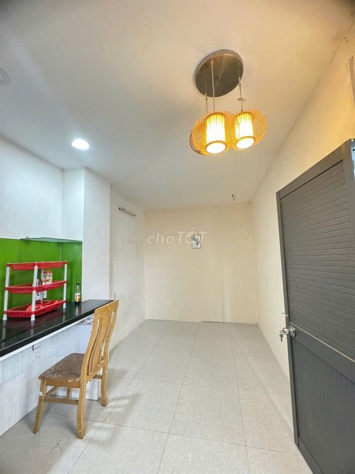 CHO THUÊ PHÒNG TRỌ 2,5TR GẦN KHU CÔNG NGHỆ CAO Q9 CÓ MÁY LẠNH