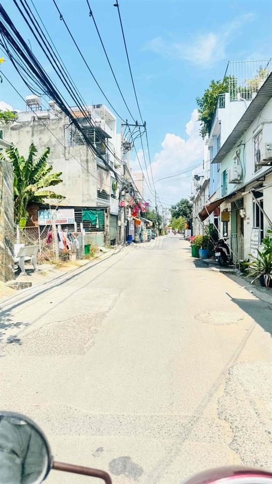 ĐẤT 70m2 4x17,5m Đ 882-GÒ CÁT PHÚ HỮU Q9 SỔ HỒNG 4,9 tỷ