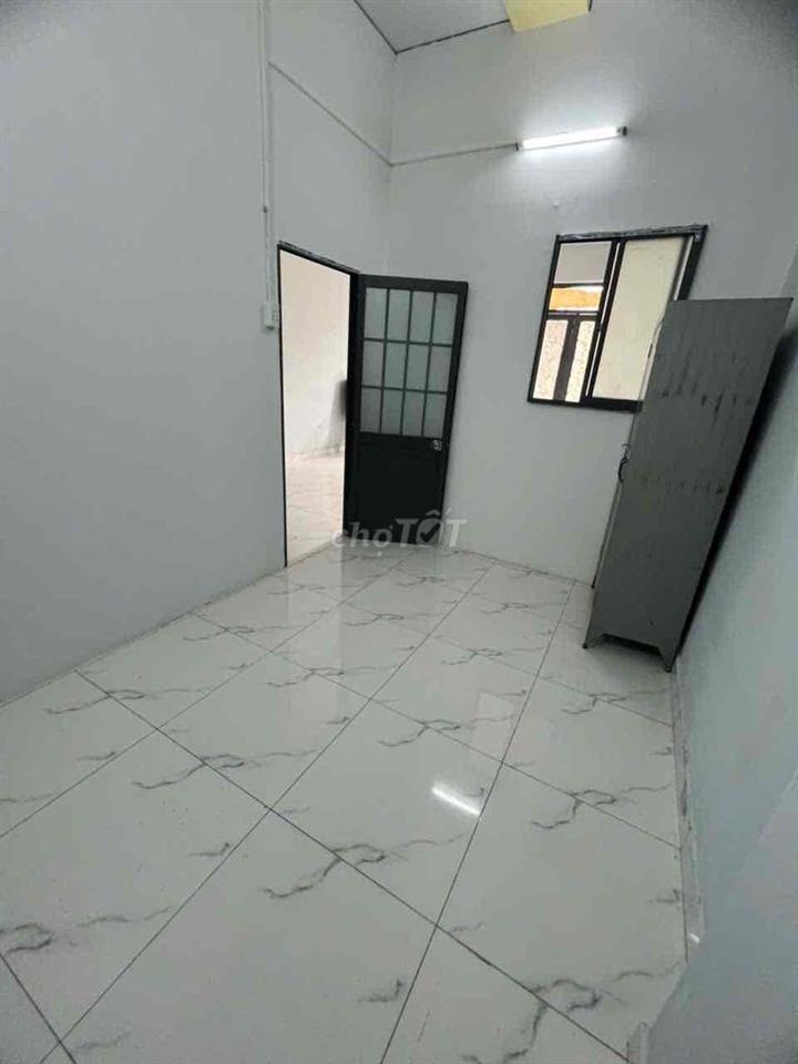Cho thuê phòng trọ quận 9 2tr