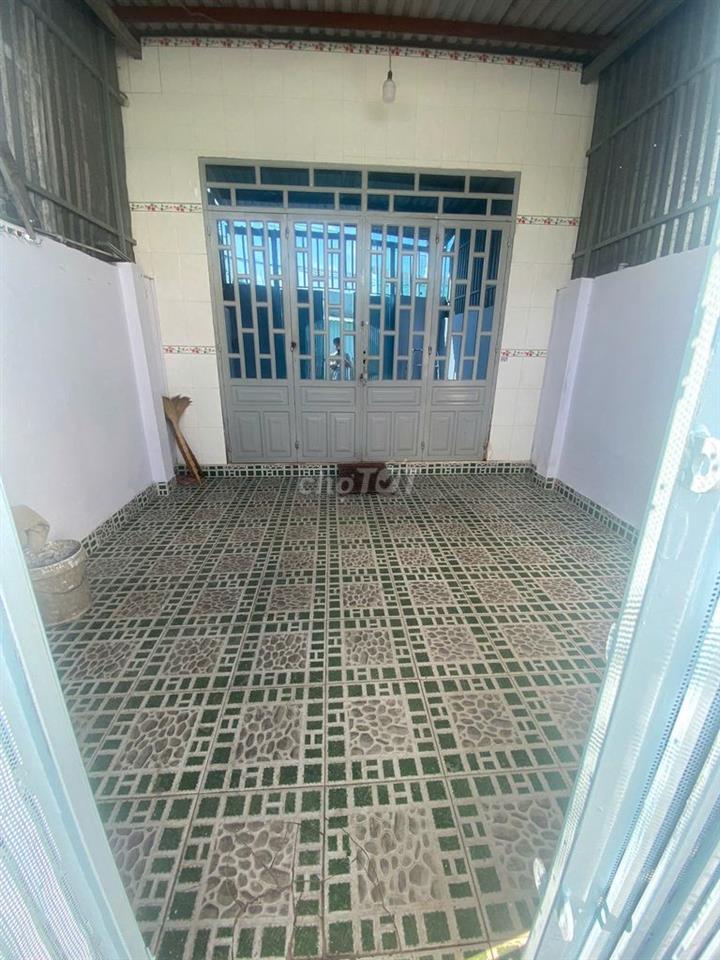 chính chủ cho thuê nhà gần vòng xoay phú hữu quận 9 7tr 3pn