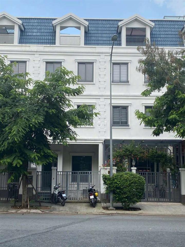 Bán Nhà Phố 5x20 Full NT 7PN Đang có Danh Thu 60tr/Tháng Tại LAKEVIEW