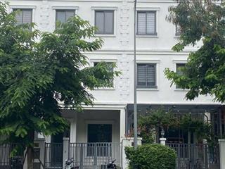Bán Nhà Phố 5x20 Full NT 7PN Đang có Danh Thu 60tr/Tháng Tại LAKEVIEW