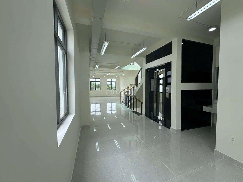 Cho Thuê Shophouse hoàn thiện 1Trệt 4Lầu Có Thang Máy MT Đ.Song Hành 
