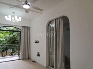 Cho Thuê Căn Hộ Cao Cấp 1PN Full Nội Thất Có Ban Công KĐT Lakeview Cty