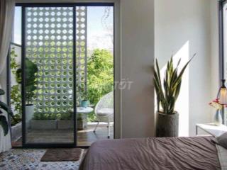 ✨ Studio Ban Công Kính Siêu Đẹp – Nguyễn Thị Định🌟