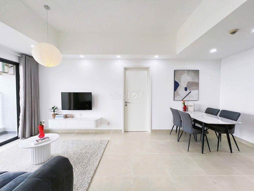 Trống sẵn ở ngay View sông 2PN tại Masteri Thảo Điền - Đầy đủ nội thất