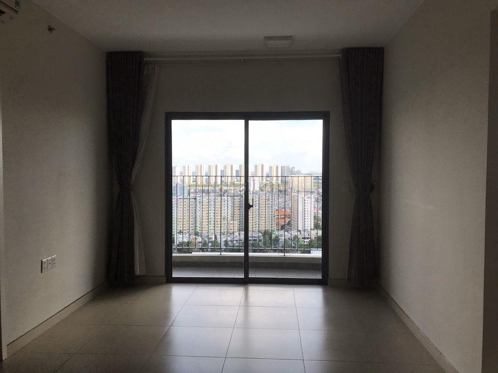 Có sẵn NỘI THẤT CƠ BẢN 2PN tại Masteri Thảo Điền - view thoáng mát