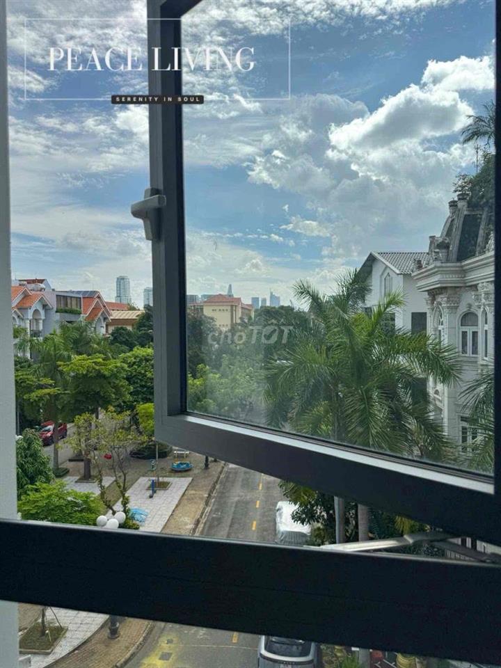 Căn Studio ban công cây xanh thoáng mát - xinh lung linh