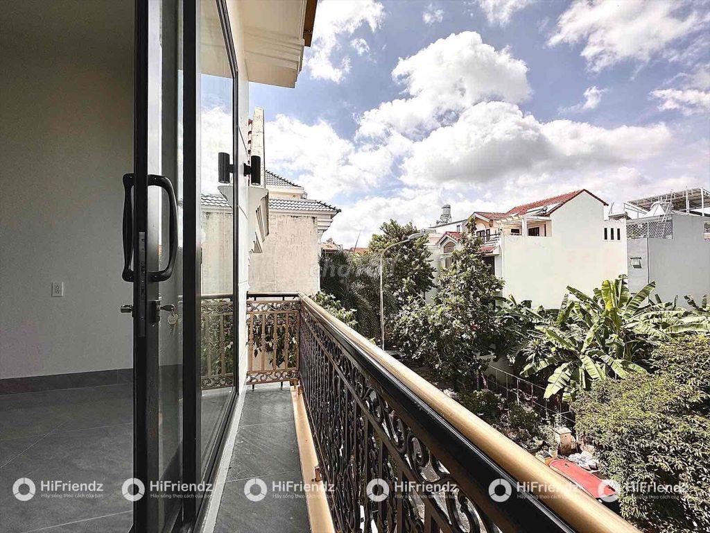 Studio - ban công - tách bếp rộng rãi siêu siêu thoáng mát