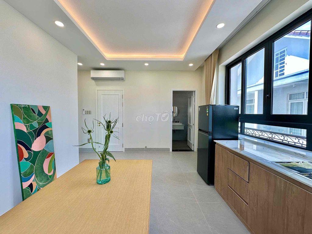 CĂN HỘ 1PN BAN CÔNG LỚN NGAY TRƯƠNG VĂN BANG GIÁ HỜI ONLY 1
