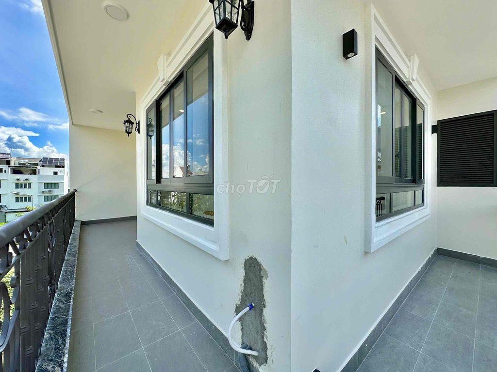 CĂN HỘ 1PN BAN CÔNG LỚN NGAY TRƯƠNG VĂN BANG GIÁ HỜI ONLY 1