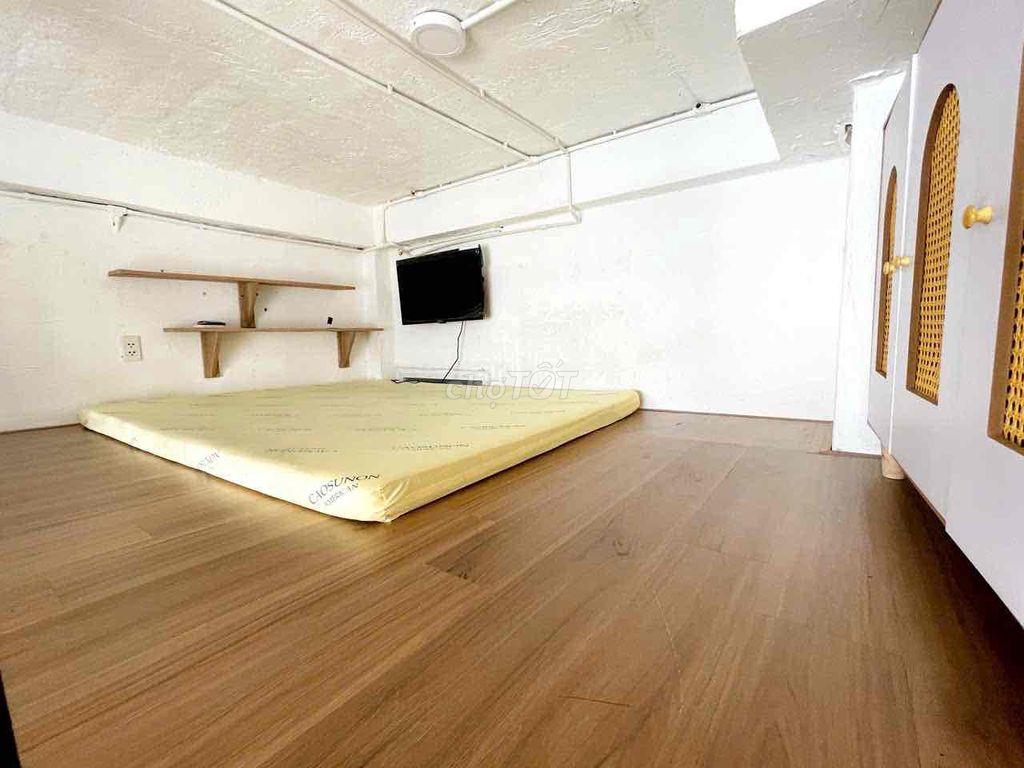 DUPLEX NGAY NGUYỄN DUY TRINH BAN CÔNG THOÁNG MÁT & TRÀN NGẬP ÁNH SÁNG