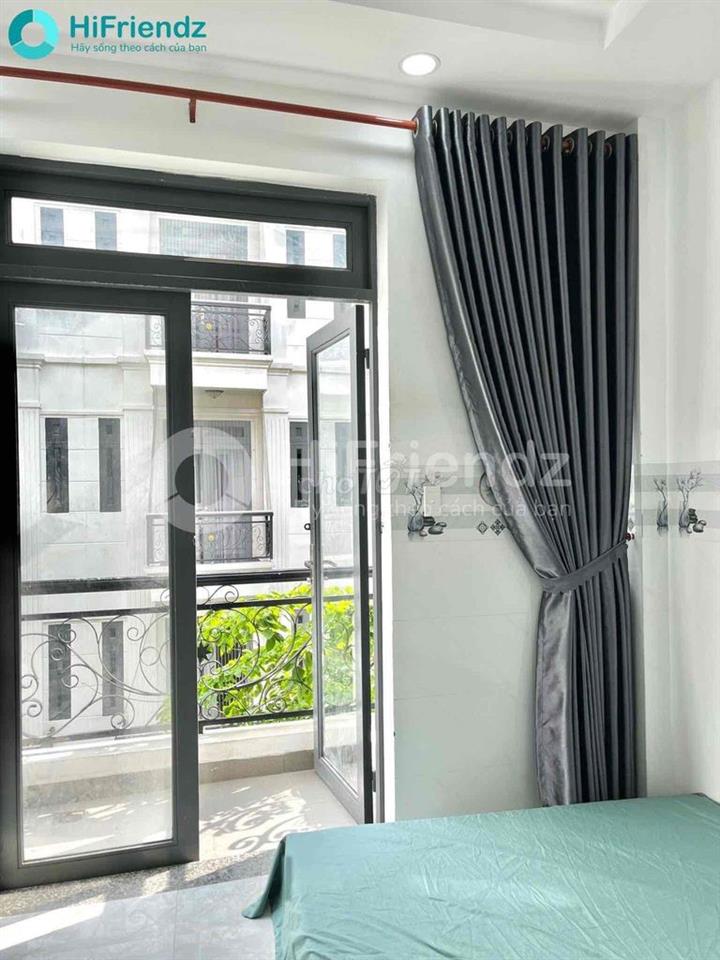 Studio ban công tại khu nhà phố