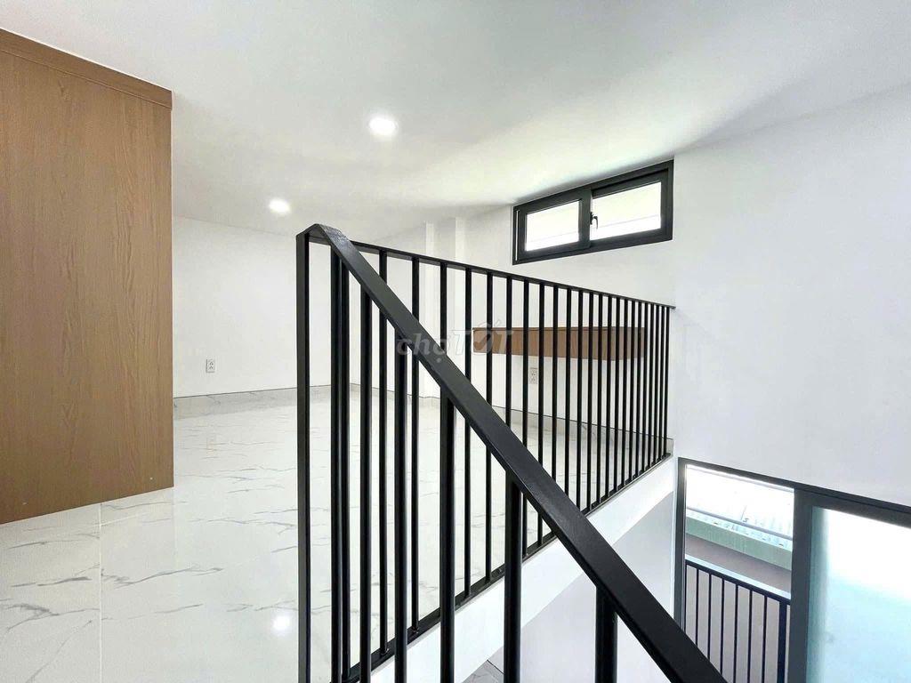 Duplex Cửa Sổ Trời Căn Gốc Ngày Kha Vạn Cân - Chợ Thủ Đức