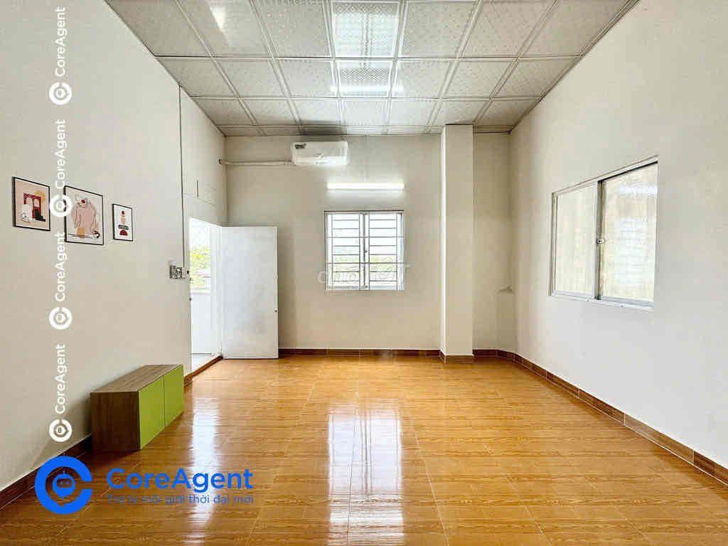 🎀 Siêu Phẩm Mới Ra Mắt Sát Bên Đại Học Ngân Hàng
