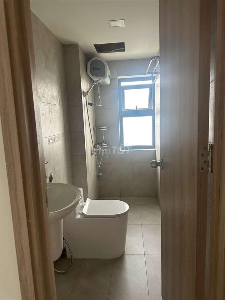 căn góc 2pn2wc giá 6tr5, nhà đẹp trống sẵn