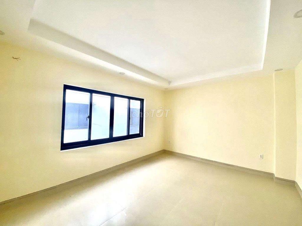 15tr nhà phố 1 trệt 3 lầu sẵn máy lạnh trống sẵn