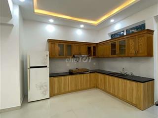 14tr nhà phố 1 trệt 2 lầu trống sẵn dễ xem nhà