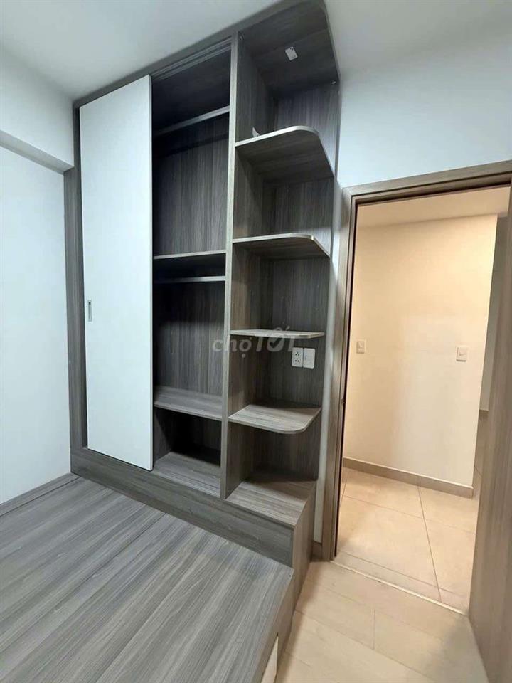 8tr căn góc full nội thất đẹp vào ở ngay được ạ