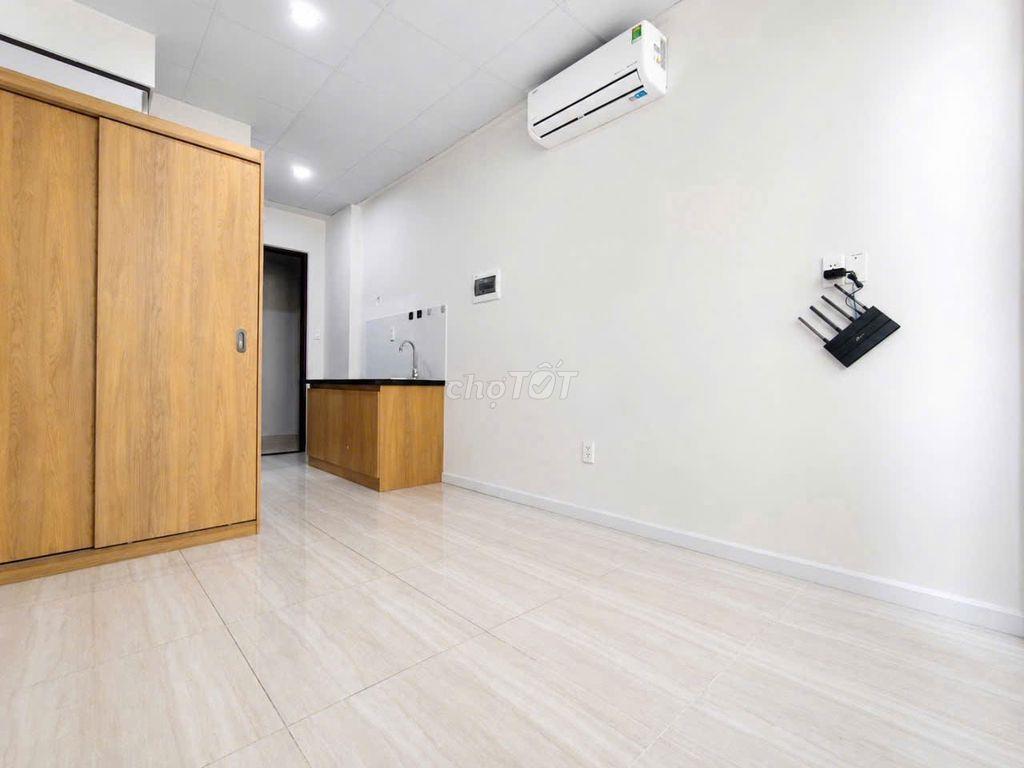 Studio Máy Lạnh Cạnh Làng Đại Học Chỉ 4tr3 Bao Phí Quản Lý