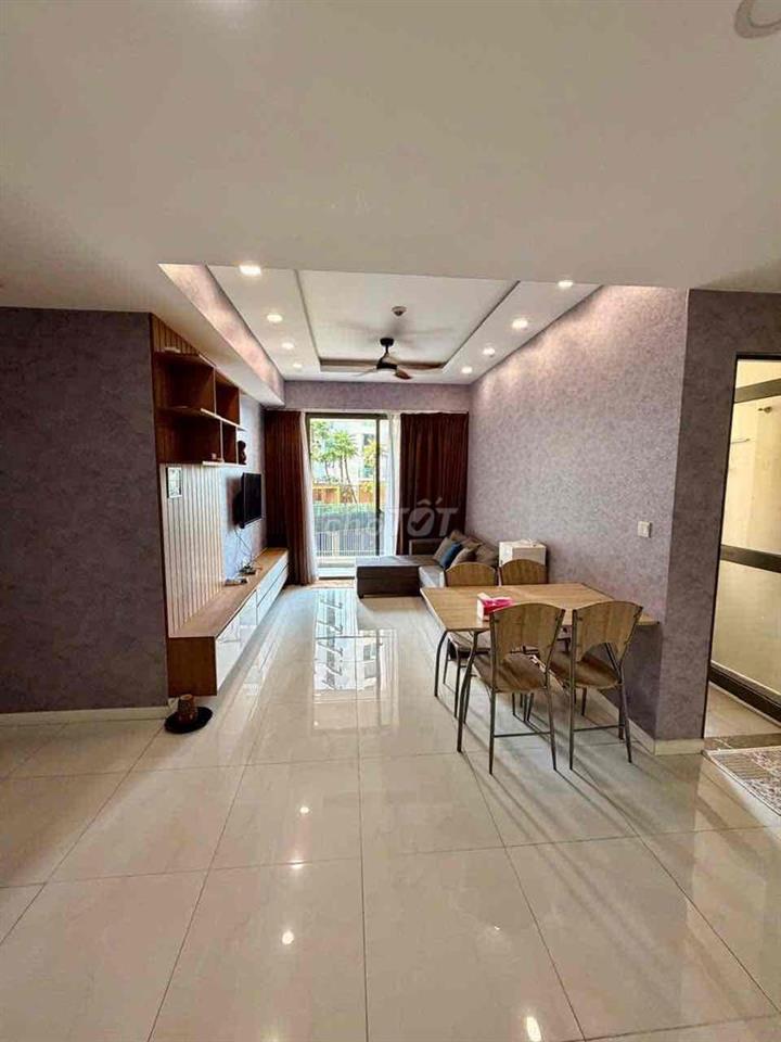 Cho thuê nhanh căn 2PN masteri an phú giá 20tr net giá siêu tốt ạ