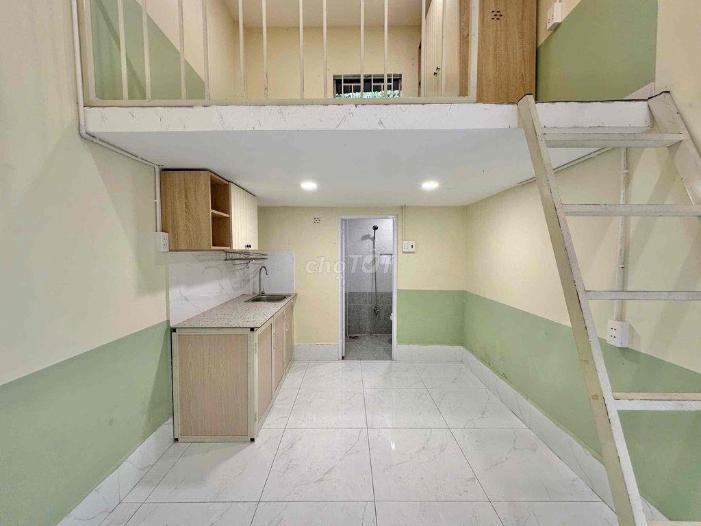Phòng duplex siêu rộng gần ngay Làng ĐH, NLU, HUB, UTE, HUTECH, UEL