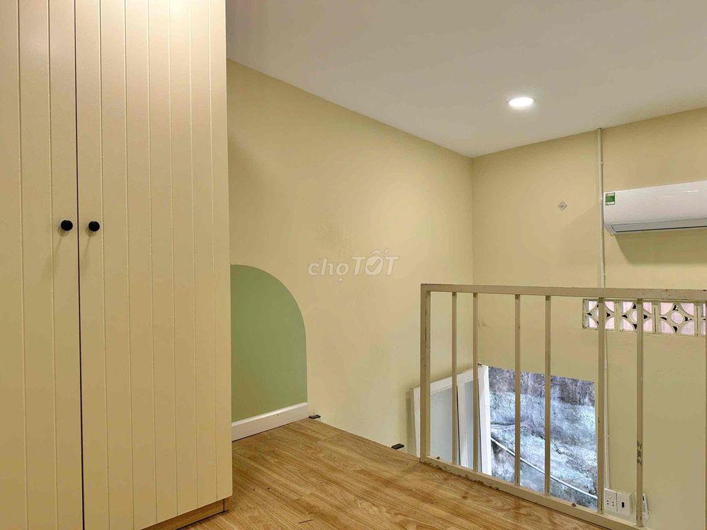 Phòng duplex siêu rộng gần ngay Làng ĐH, NLU, HUB, UTE, HUTECH, UEL