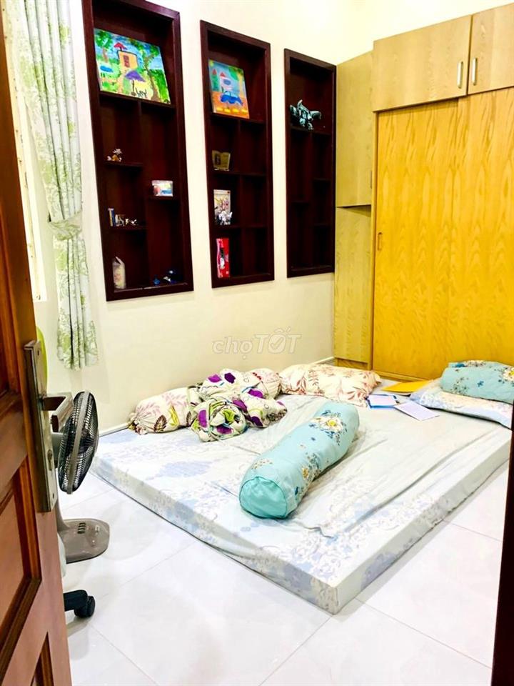 Giảm 1tr! Nhà nguyên căn 3 tầng full nội thất gần Bệnh viện ĐK Thủ Đức