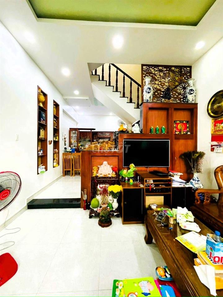 Giảm 1tr! Nhà nguyên căn 3 tầng full nội thất gần Bệnh viện ĐK Thủ Đức