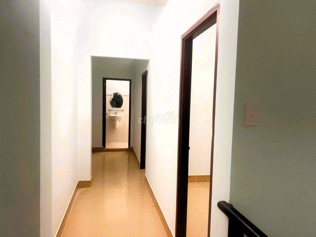 Cho thuê nhà riêng 90m2 hẻm đường Số 6 Linh Tây gần Phạm Văn Đồng