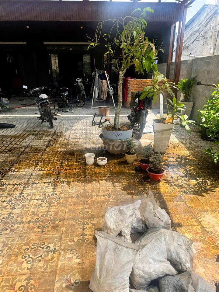 Nhà mặt tiền Tam Bình 550m² sân rộng phù hợp đa ngành kinh doanh