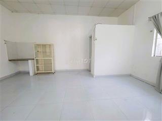 Cho thuê mặt bằng 50m2 hẻm Linh Đông gần Phạm Văn Đồng