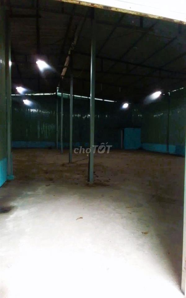 cho thuê kho xưởng 400m2 Linh Trung hẻm 2 làn xe hơi giá tốt
