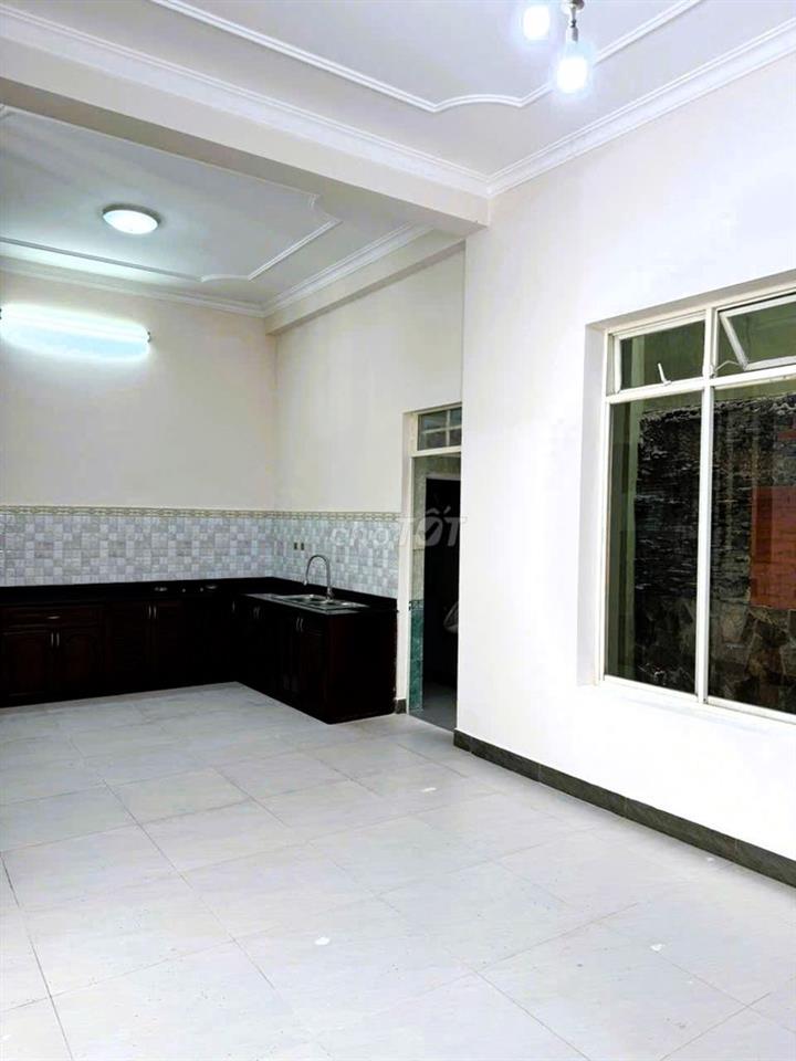 Cho thuê biệt thự phố rộng 120m2 tại phường Hiệp Bình Chánh