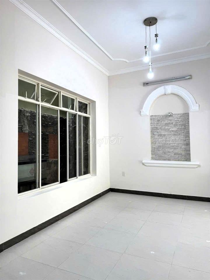 Cho thuê biệt thự phố rộng 120m2 tại phường Hiệp Bình Chánh