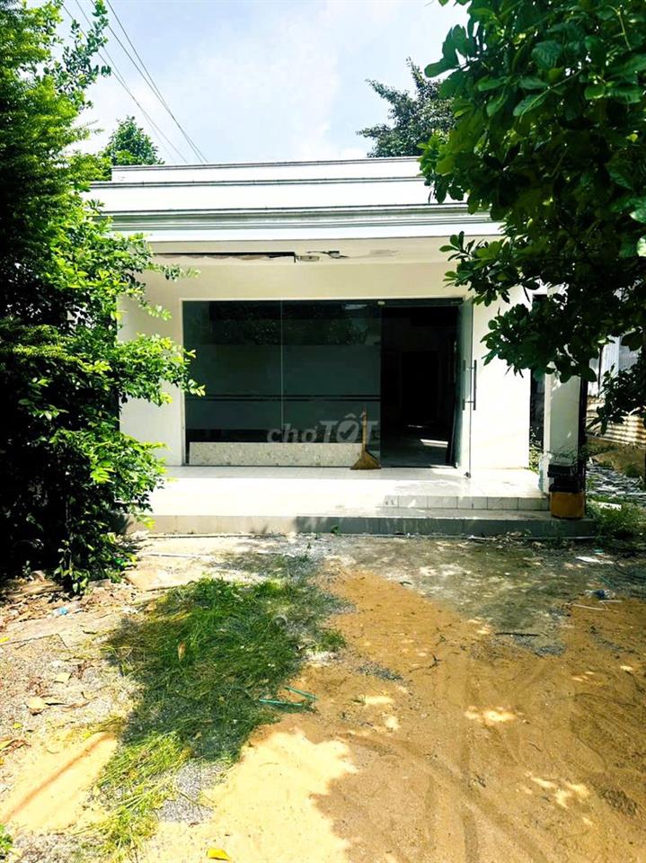 Cho thuê nhà 150m2 hẻm Quốc lộ 1K Phường Linh Xuân