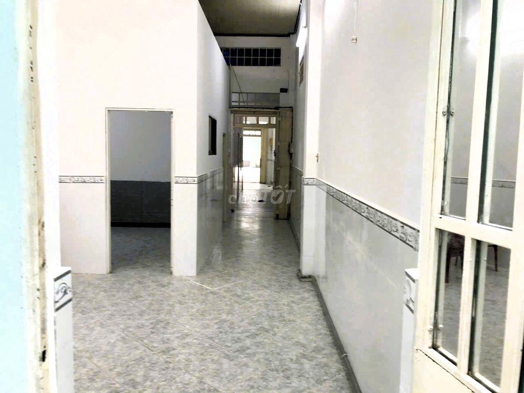 Nhà nguyên căn 150m2 gần Phạm Văn Đồng - 3PN - mặt tiền đường số